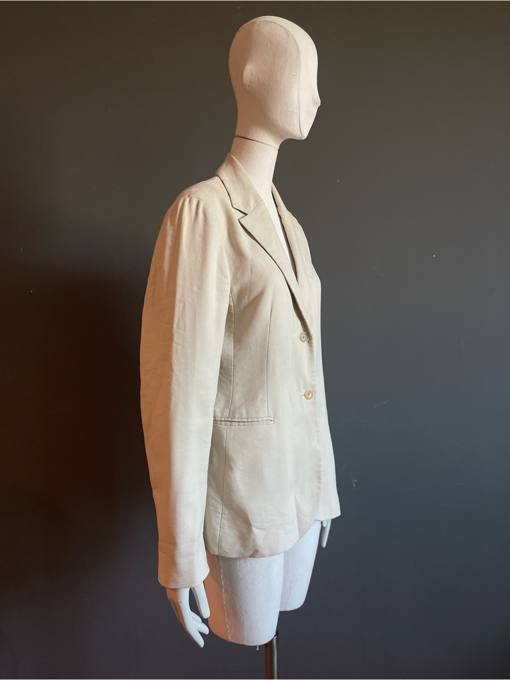 JOSEPH Ivory Linen Viscose Tailored Blazer Quiet Luxury Minimalist Jacket Sz 42